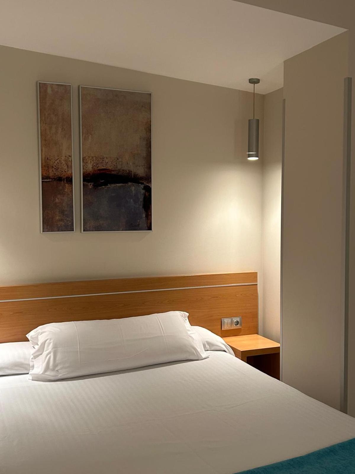 Hostal Aralar Aizoáin Kültér fotó