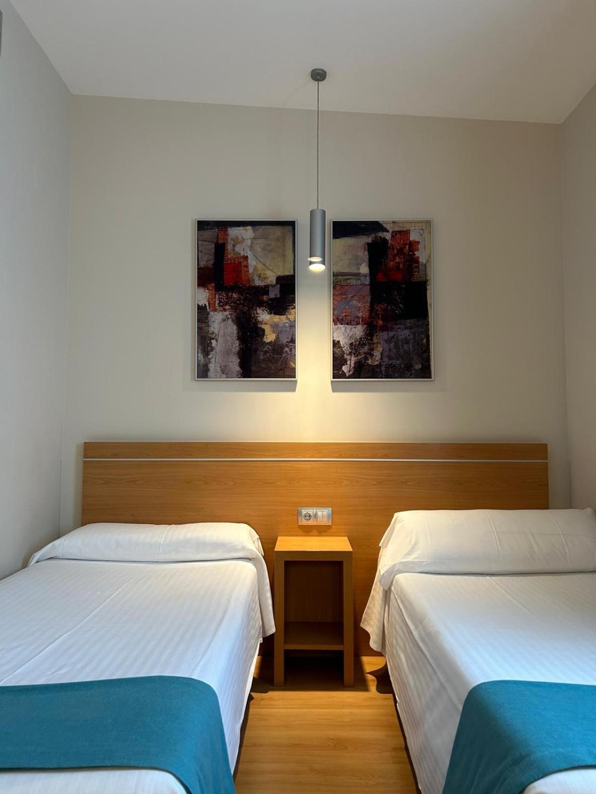 Hostal Aralar Aizoáin Kültér fotó