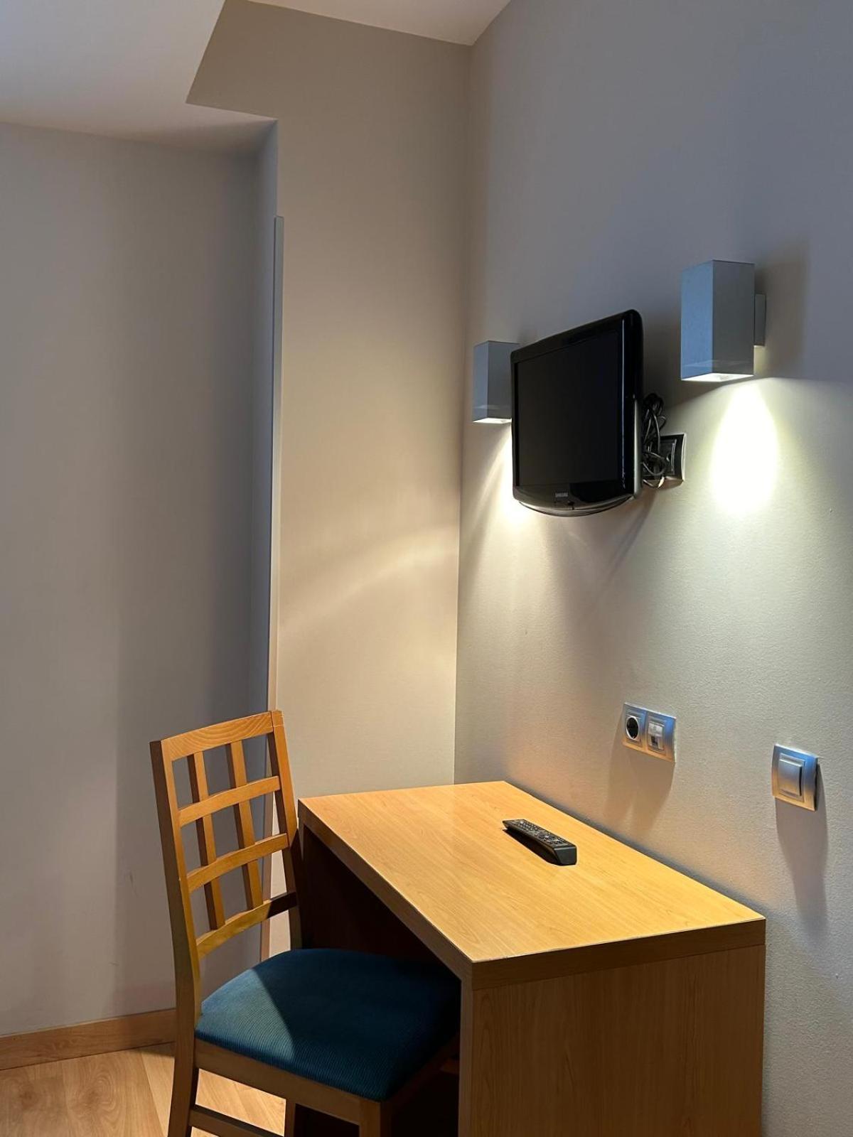 Hostal Aralar Aizoáin Kültér fotó