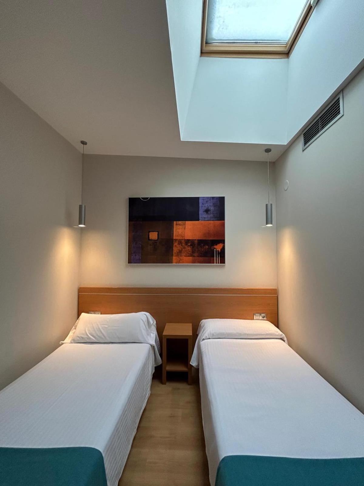 Hostal Aralar Aizoáin Kültér fotó
