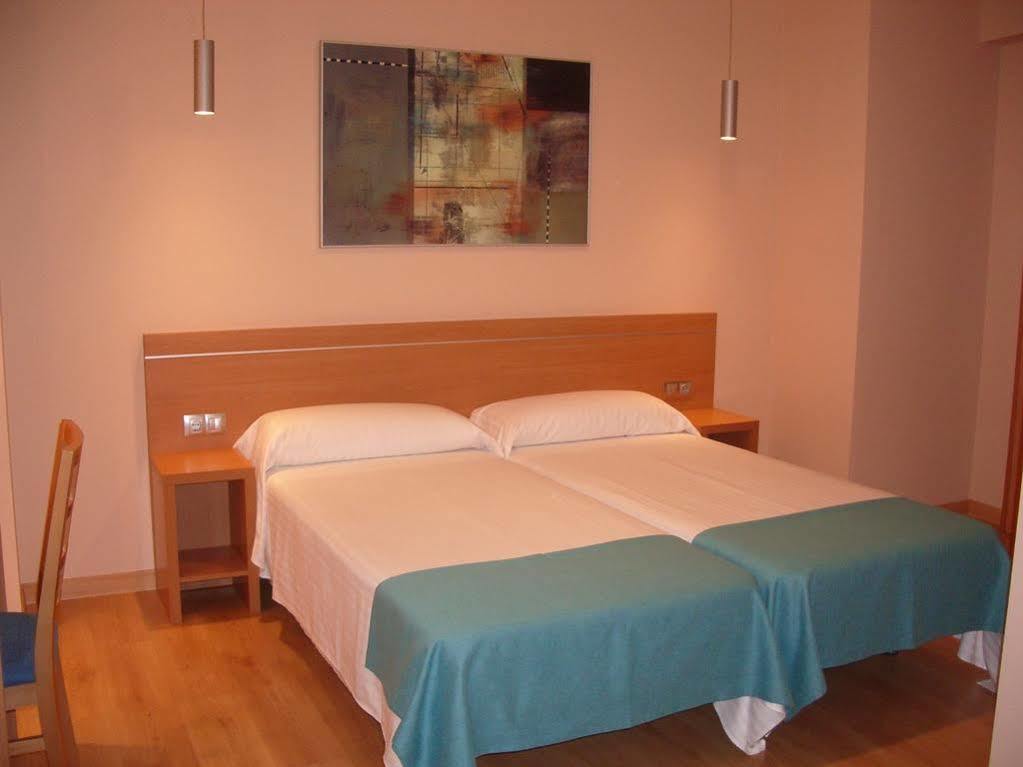 Hostal Aralar Aizoáin Kültér fotó